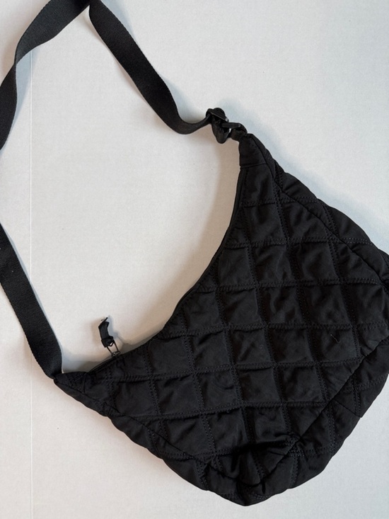 Amazon Handbags - Amazon Cross Body Bag Purse Black Quilted